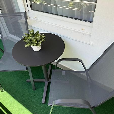 Family Apartment 卡尔斯鲁厄 外观 照片